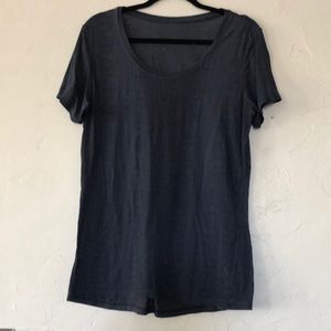 Lululemon T shirt size 12